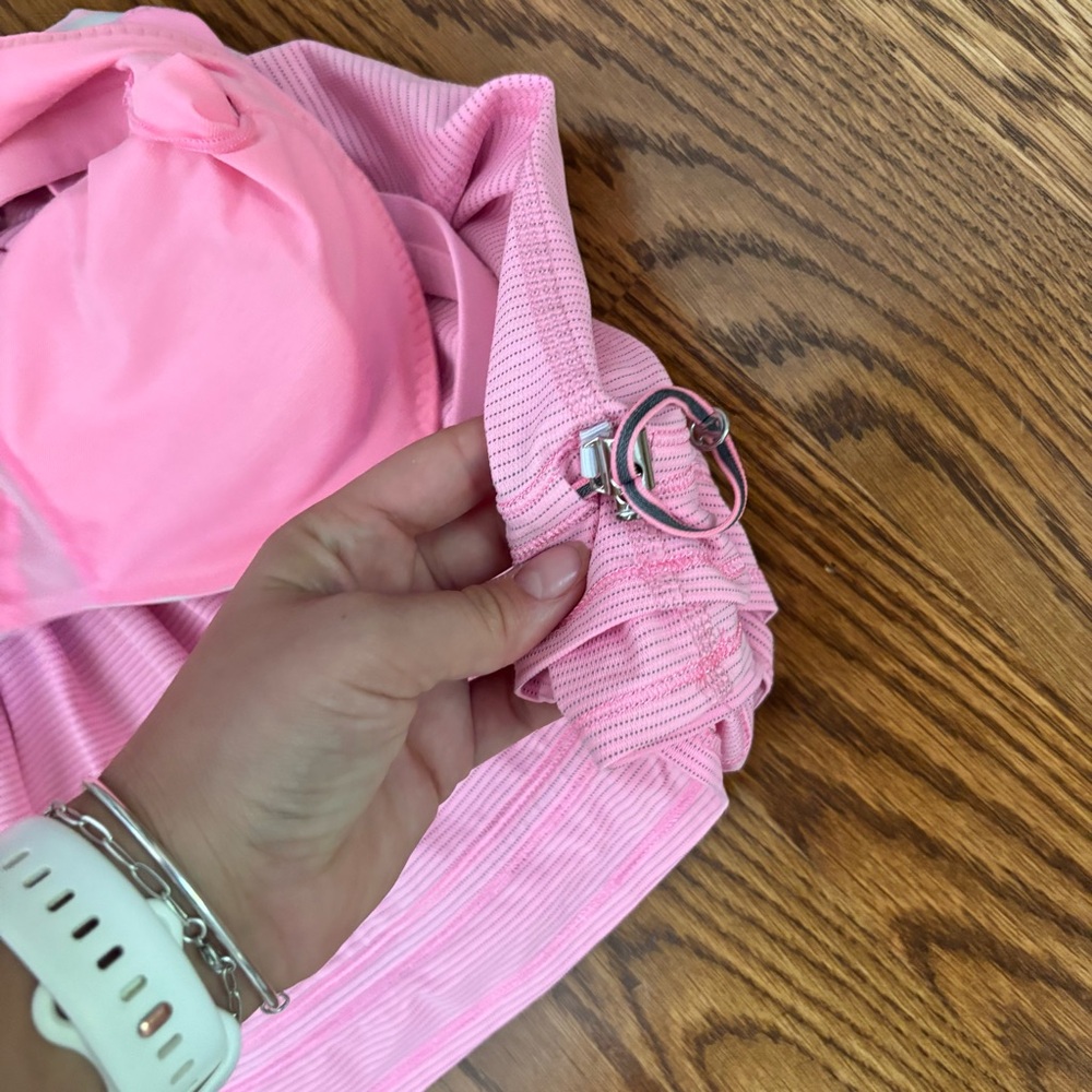 Lululemon back on track tank top - Picture 3 of 4